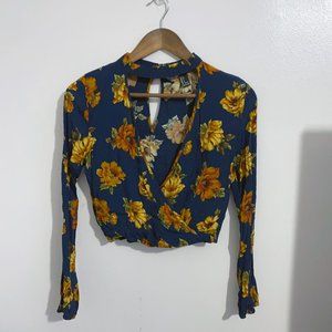 Forever21 Floral Long Sleeve Crop Top